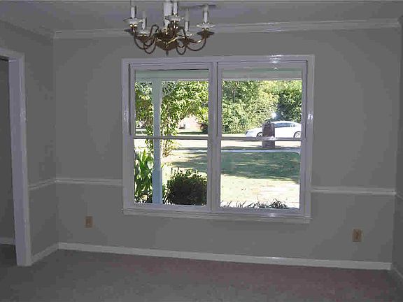 4th image of 2026 Rosebury Ln
