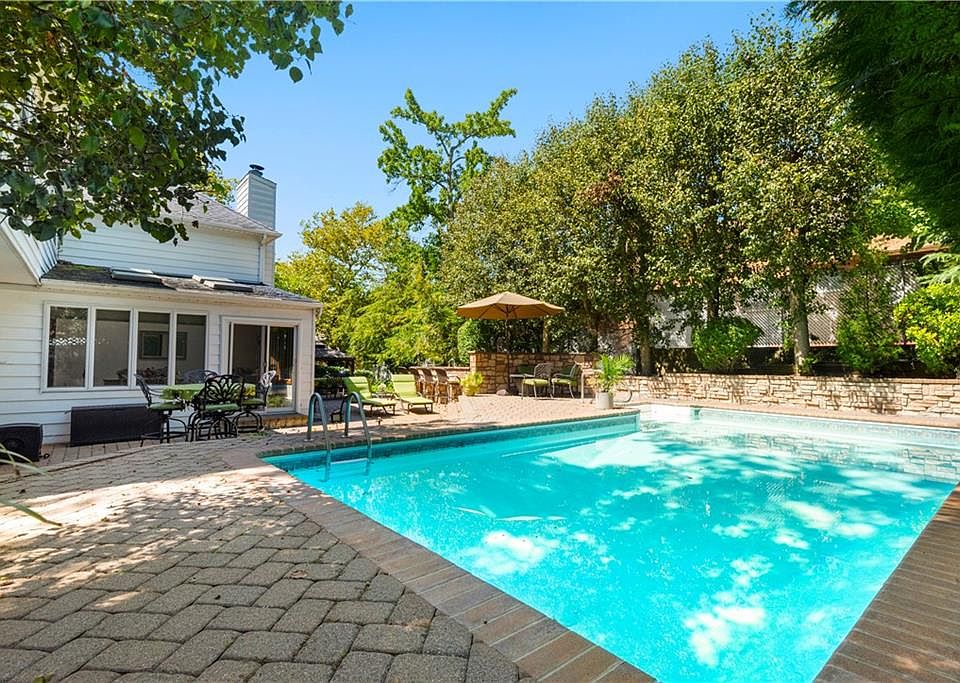 47 Uncas Ave, Staten Island, NY 10309 MLS 477848 Zillow