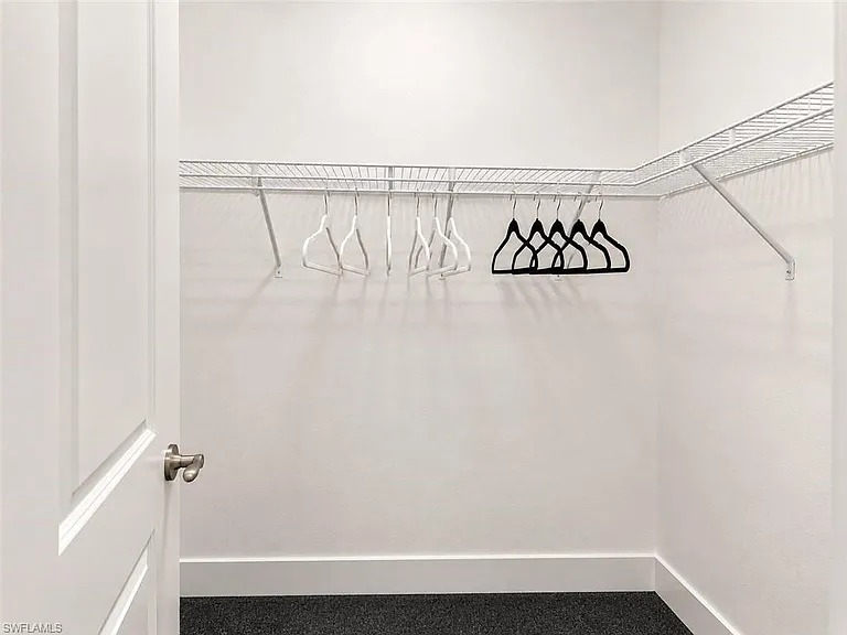 20202 Ainsley St — Photo 14
