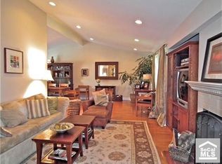 3302 Rowena Dr, Los Alamitos, CA 90720