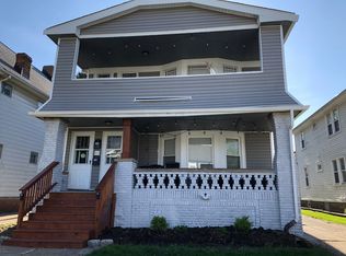 2064 Lewis Dr, Lakewood, OH