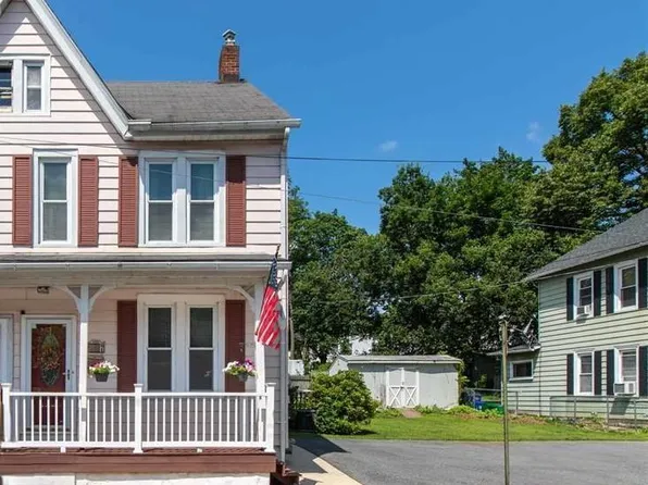 527 Maple St, Bethlehem, PA 18018