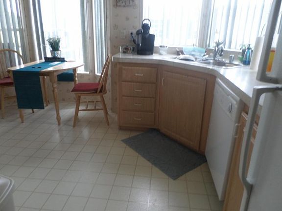 2nd image of 7829 Meadowlark Ln