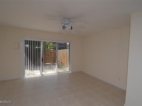 3rd image of 931 Jamestown Ave #107