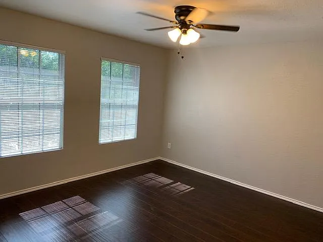 12908 Cedar Hollow Dr — Photo 19