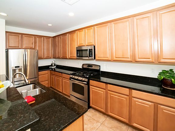 3rd image of 7544 S Ocean Port Dr
