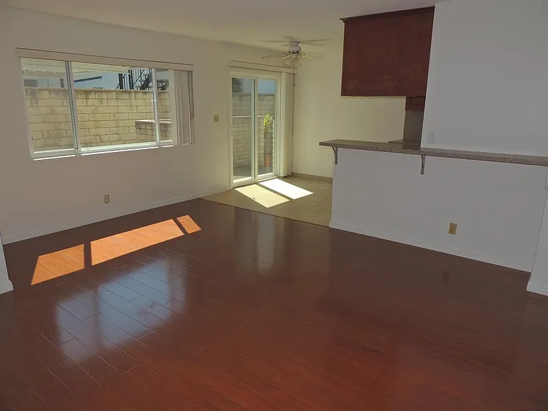 321 Gladys Ave #2 — Photo 18