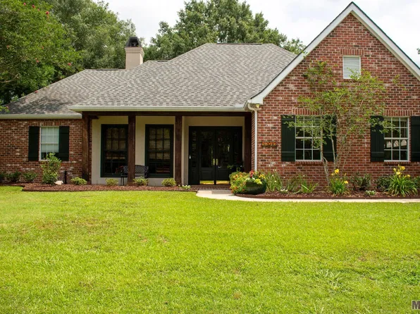 12042 River Highlands Dr, Saint Amant, LA 70774