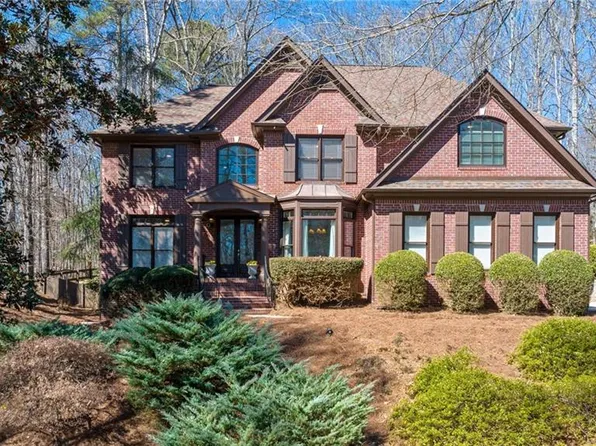 96 Grand Ave, Suwanee, GA 30024