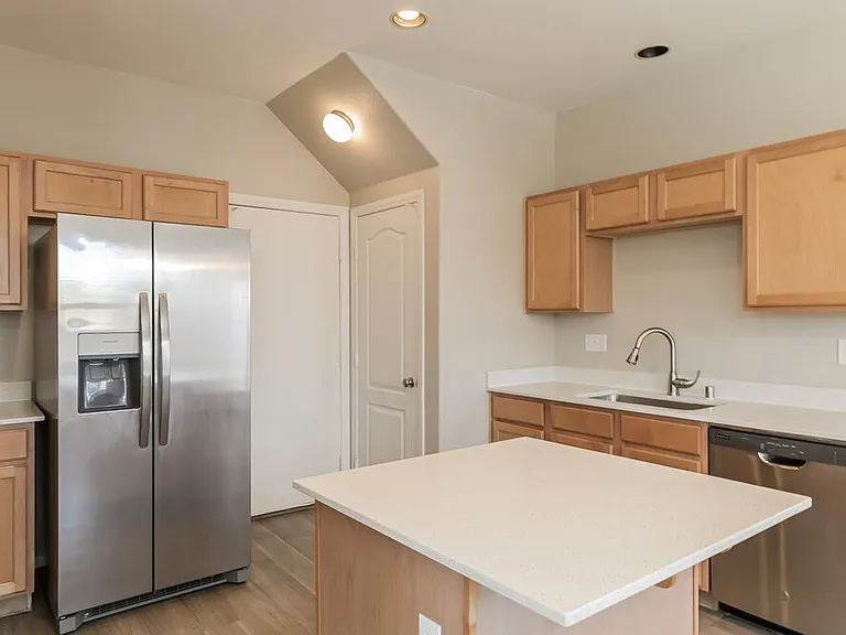 671 Baffin Island Rd — Photo 8