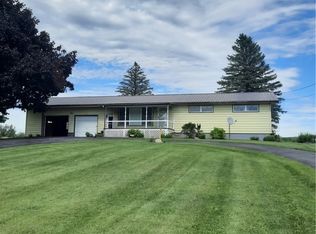 144 S Court St, Canastota, NY 13032