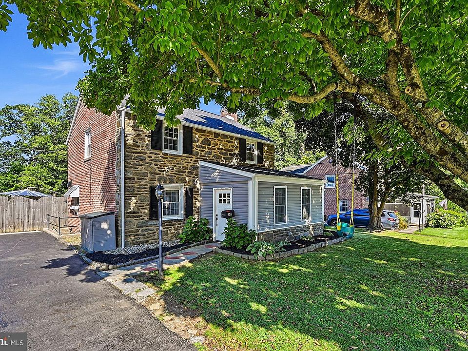 1st image of 307 Franklin Ave