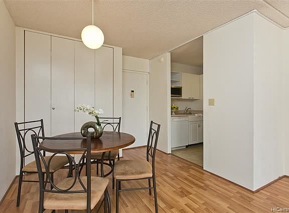 5th image of 400 Hobron Ln APT 1114
