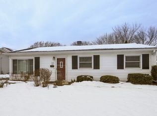 316 N Emerald Ave, Mundelein, IL