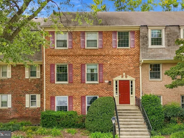 6008 Westchester Park Dr #3, College Park, MD 20740