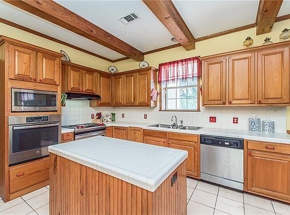 3rd image of 60222 N Bell Rd