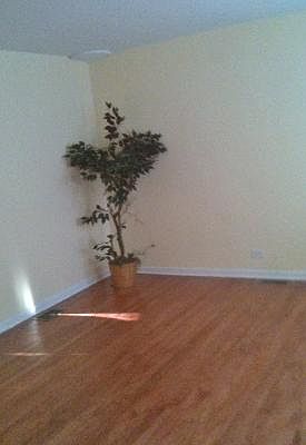 3rd image of 9229 S Sawyer Ave