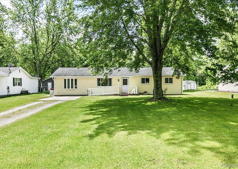 3611 Norman Rd, Burtchville, MI 48059 Zillow