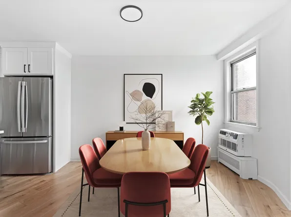 1655 Flatbush Avenue image 9 of 19