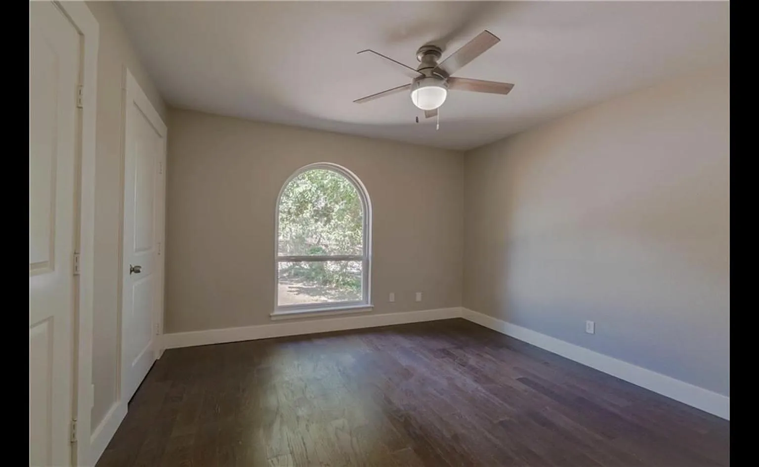 3 bed, 2550 sqft, $2,900 — Photo 4
