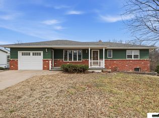 260 N 10th St, Tecumseh, NE 68450