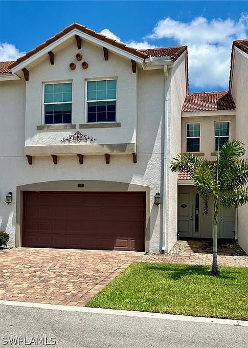 1st image of 7139 Greenwood Park Cir