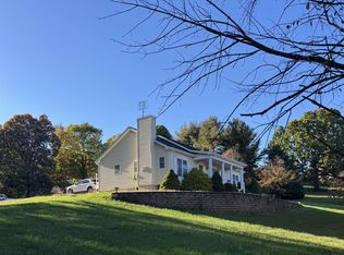 1365 White Hill Rd, Stuarts Draft, VA 24477