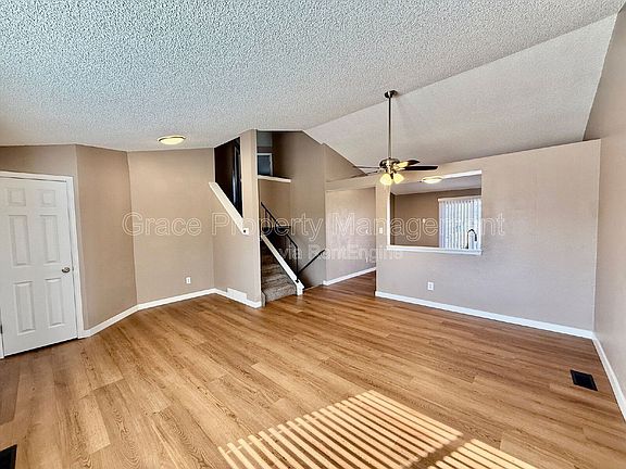 3rd image of 4463 E 122nd Ct