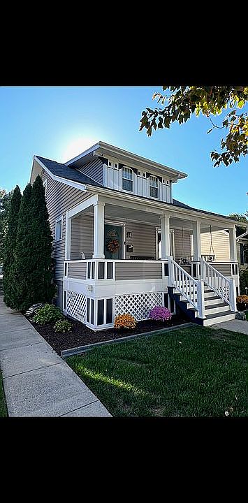 1st image of 1105 Maple Ave