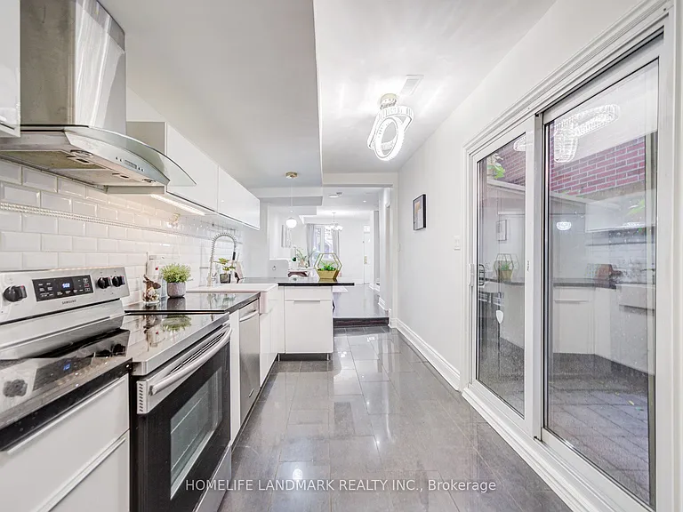 237 Ontario St — Photo 22