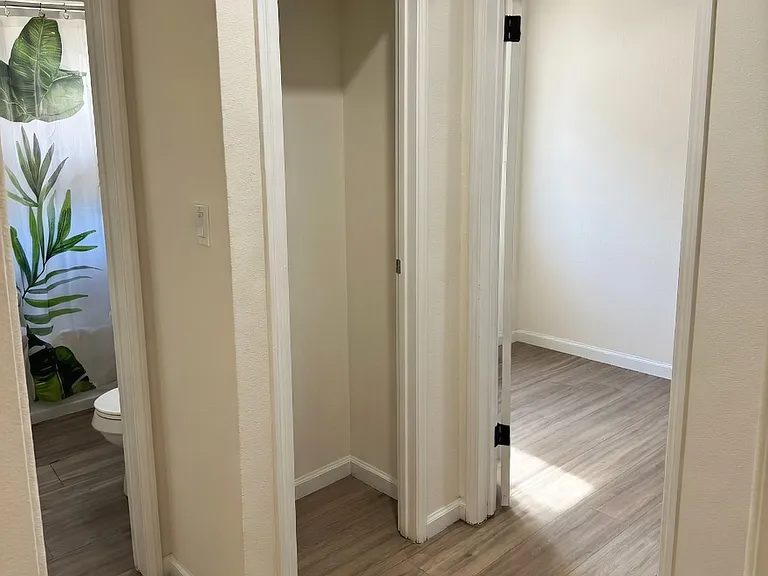 4334 Arizona St #4340 — Photo 30