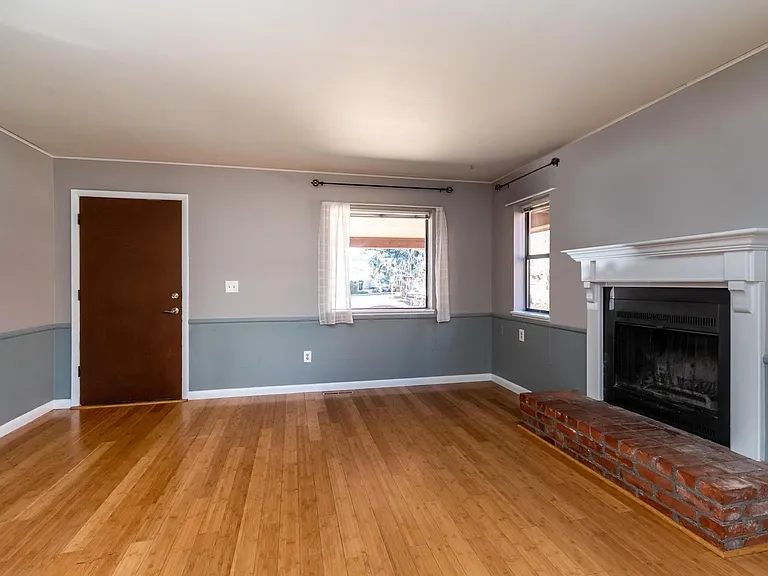 226 S Carr Ave — Photo 5