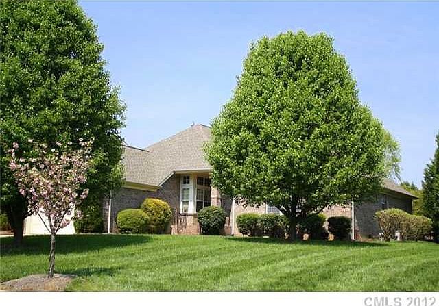 1st image of 7015 Rea Croft Dr