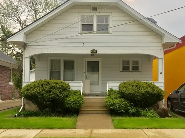 466 Hinman St, Aurora, IL 60505