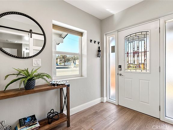 5th image of 1636 Spring St