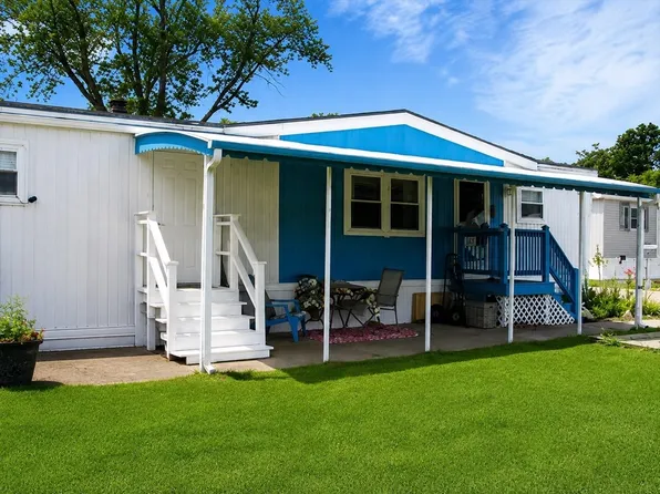 130 E Washington St Unit 34, North Attleboro, MA 02760