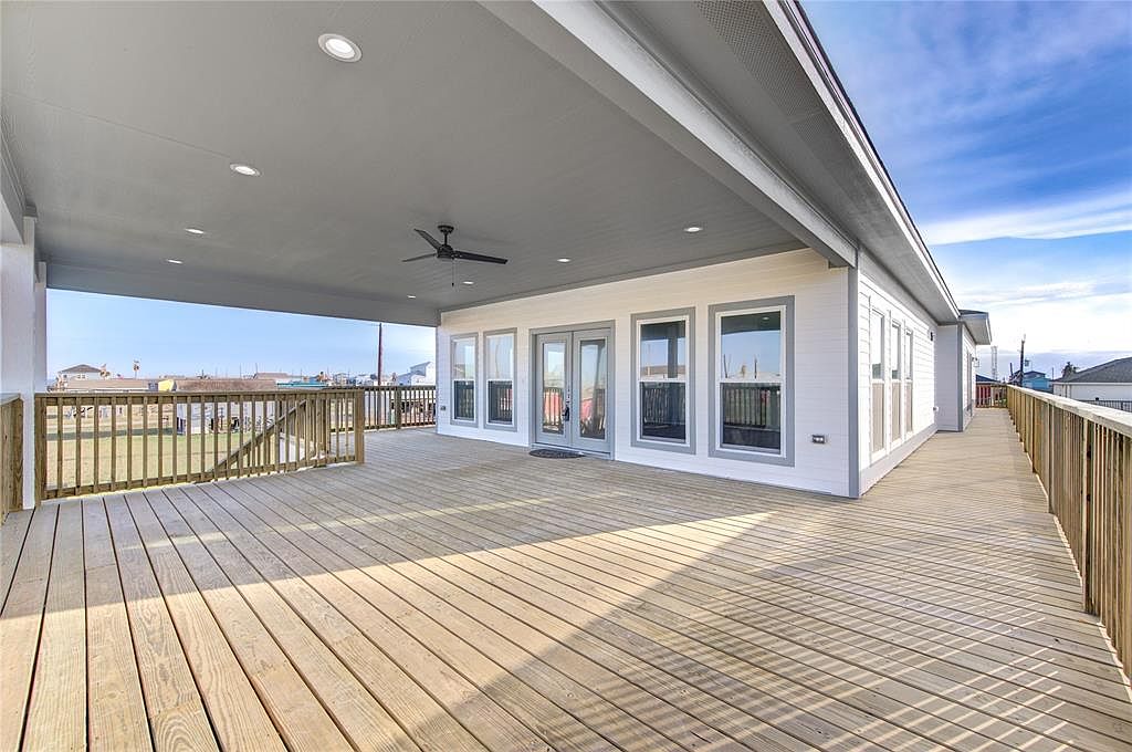 415 Texas St, Freeport, TX 77541 Zillow