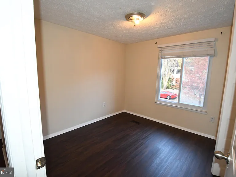 6516 Homestake Dr S — Photo 7