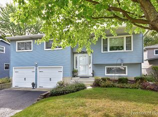 1516 E Elm St, Wheaton, IL 60189