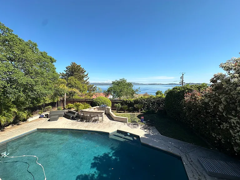 7800 Sierra Dr — Photo 7