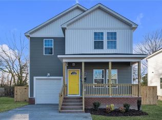 117 N Lloyd St, Suffolk, VA 23434