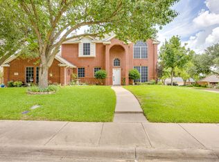 435 Arbor Lawn Dr, Burleson, TX 76028