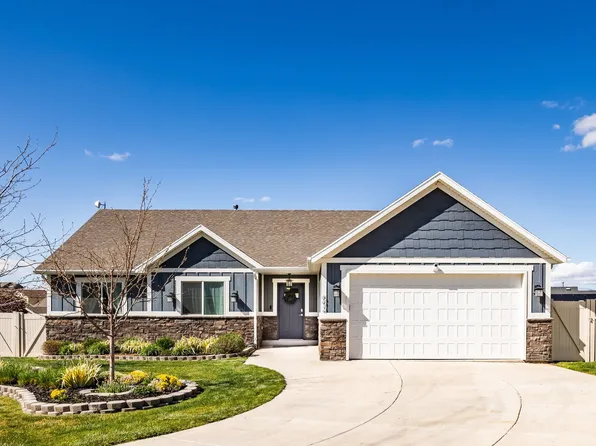 692 Stone Brook Cir, Santaquin, UT 84655