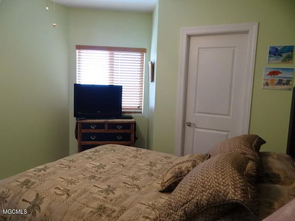 2nd image of 1899 Beach Blvd Unit 902
