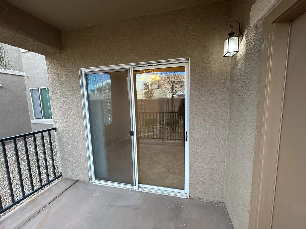 1 bed, 1.0 bath, 862 sqft, $1,495 — Photo 4