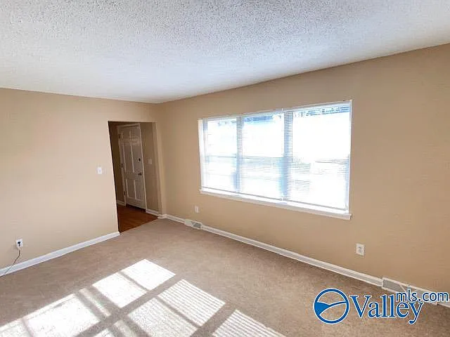 6008 Ellington Rd NW — Photo 6