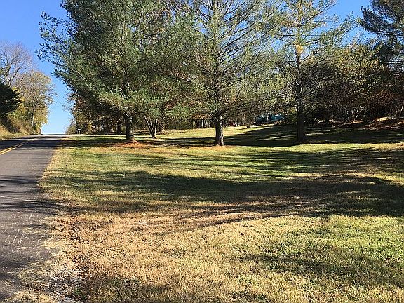 3rd image of 4434 Turkey Neck Bend Rd