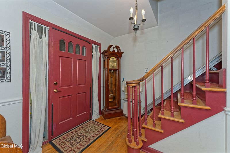 5th image of 2525 Antonia Drive