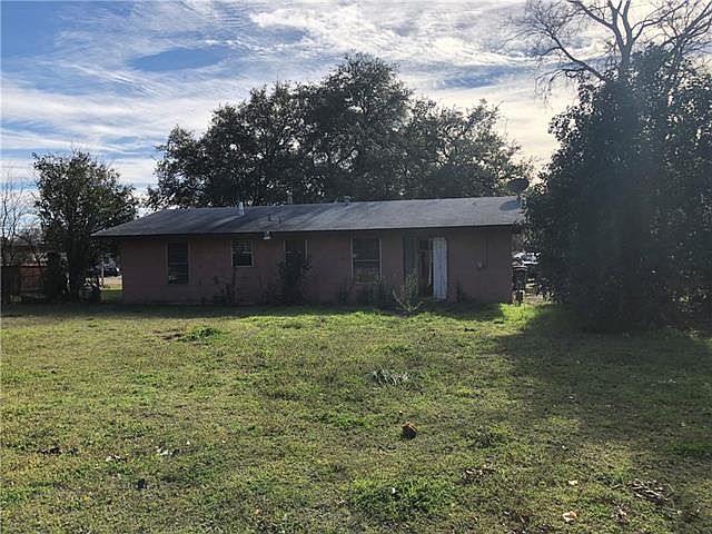 2nd image of 1004 Neans Dr