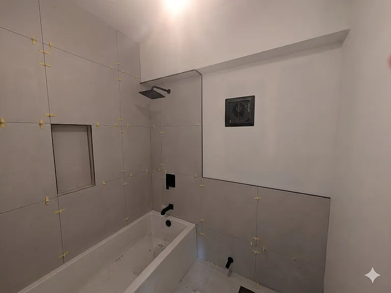1835 N Bissell St #3F — Photo 8